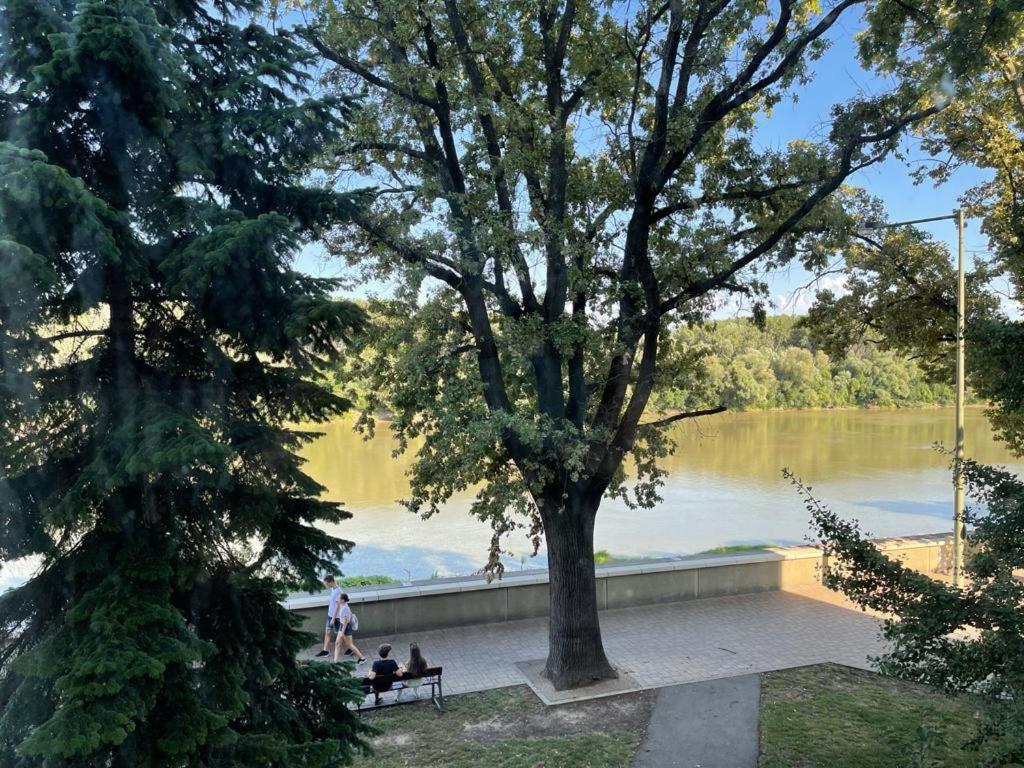 Hip Riverview Bestern Сегед Екстер'єр фото